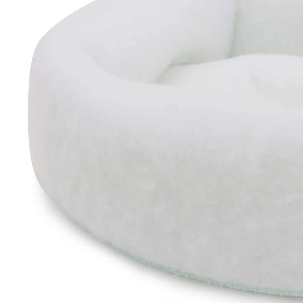 Mysterious Kitty Kup Medium White Bed by Carolina Pet Company - Image 5